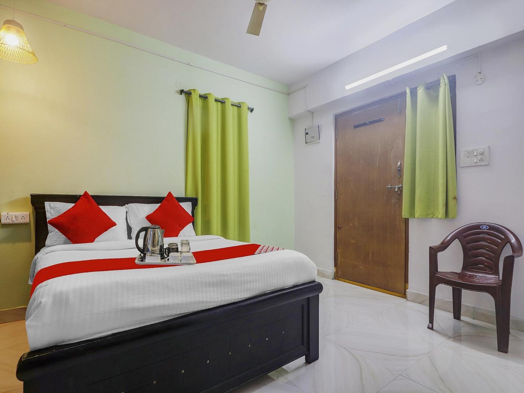 Hotel O Broholic Hotels Near Botanical Garden Hyderabad Ngoại thất bức ảnh